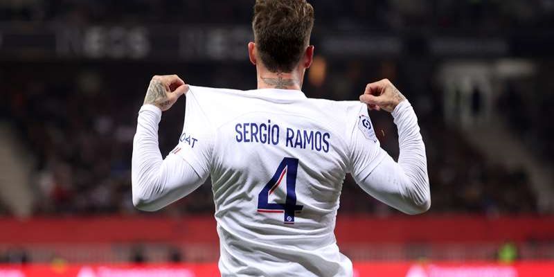 Top 5 ngôi sao hưởng lương cao nhất La Liga: Mbappe thua 2 cầu thủ Barca 4 Mức lương của Piqué được xác định dựa trên nhiều yếu tố