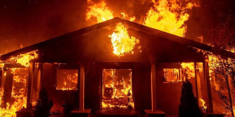 Giải mã giấc mơ cháy nhà - Những điều bạn cần biết 2 Ý nghĩa giấc mơ cháy nhà theo quan niệm tâm linh