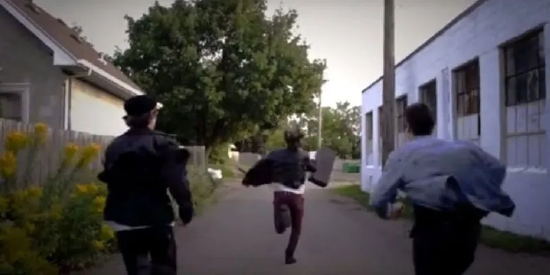 Bí ẩn giấc mơ thấy bị đuổi bắt và những con số may mắn 2 Khám phá điềm báo khi mơ thấy bị đuổi bắt