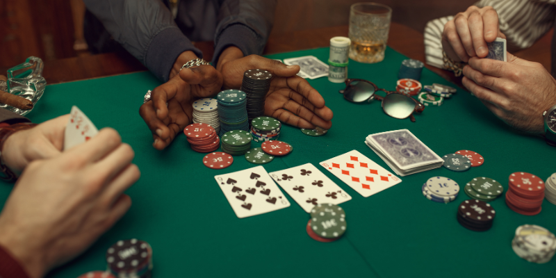 Chơi Bài Three Card Poker Trực Tuyến Tại Các Sòng Cá Cược 4 Chọn sòng cá cược hợp lý để thắng lớn